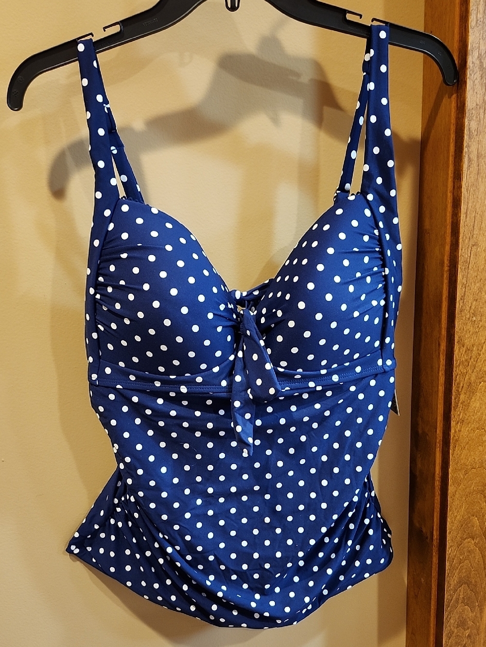 NWT Sonnet Shores Size 14 Navy And White Polka Dot Tankini Swim Top